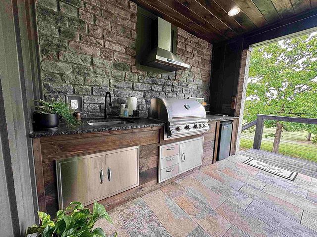 19 Cypress Creek Xing Road, Cabot, AR 72023