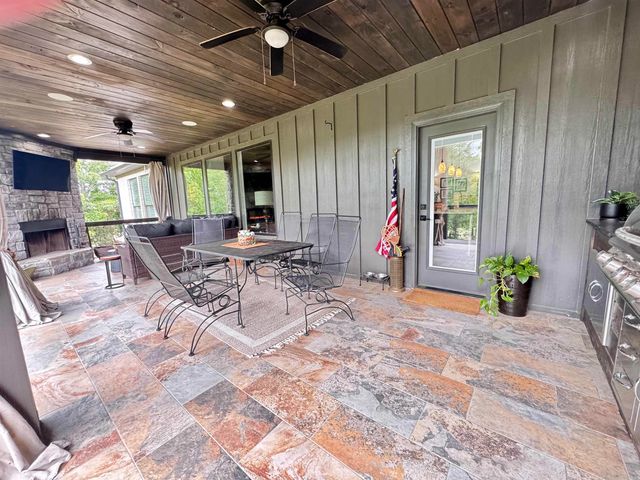 19 Cypress Creek Xing Road, Cabot, AR 72023
