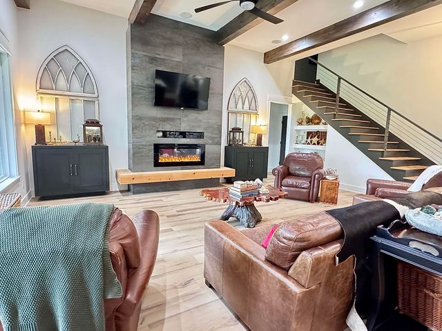 19 Cypress Creek Xing Road, Cabot, AR 72023
