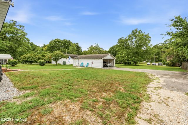 408 Boyette Street, Hamlet, NC 28345