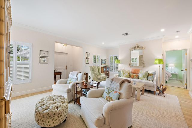 105 Evans Lane, Manalapan, FL 33462