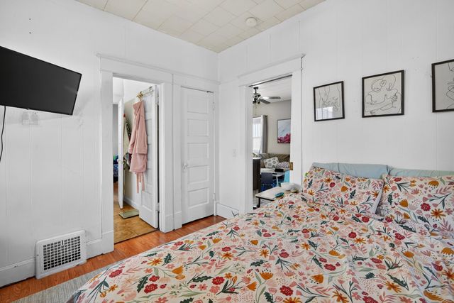 2515 Des Moines Street, Des Moines, IA 50317