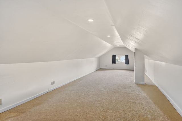 2515 Des Moines Street, Des Moines, IA 50317