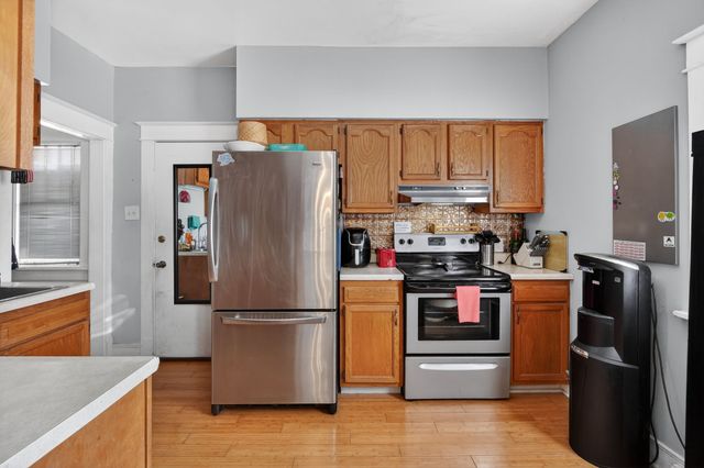 2515 Des Moines Street, Des Moines, IA 50317