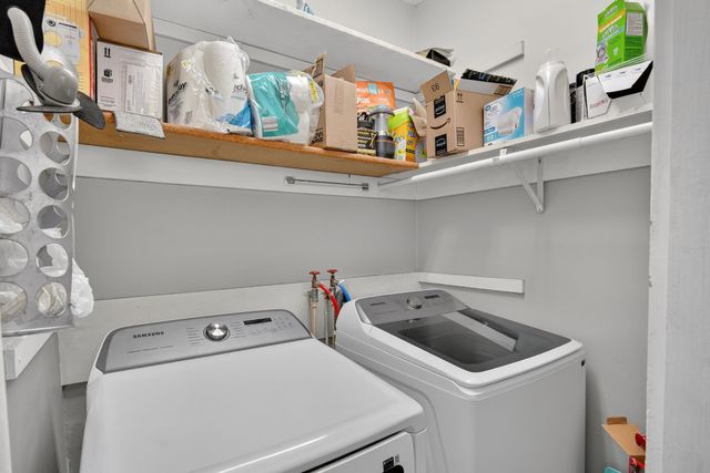 2515 Des Moines Street, Des Moines, IA 50317