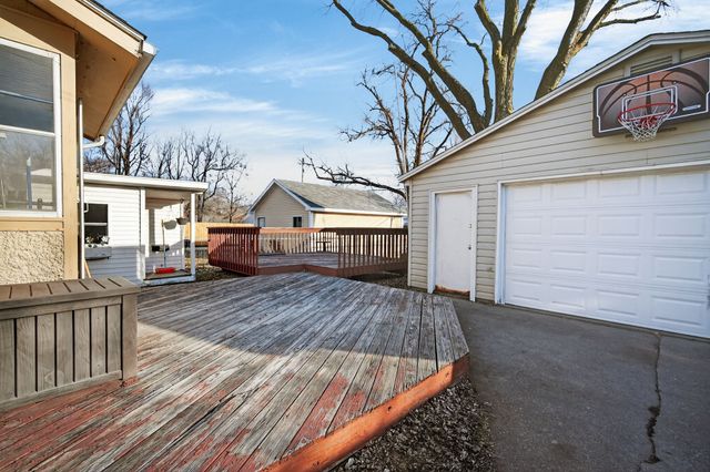 2515 Des Moines Street, Des Moines, IA 50317