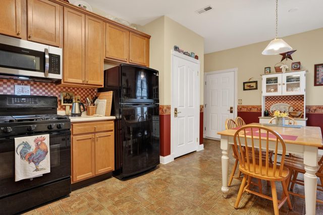 134 DEVONSHIRE WAY, Sellersville, PA 18960