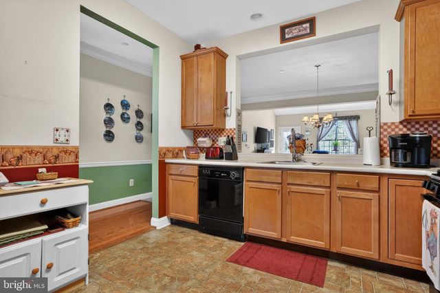 134 DEVONSHIRE WAY, Sellersville, PA 18960