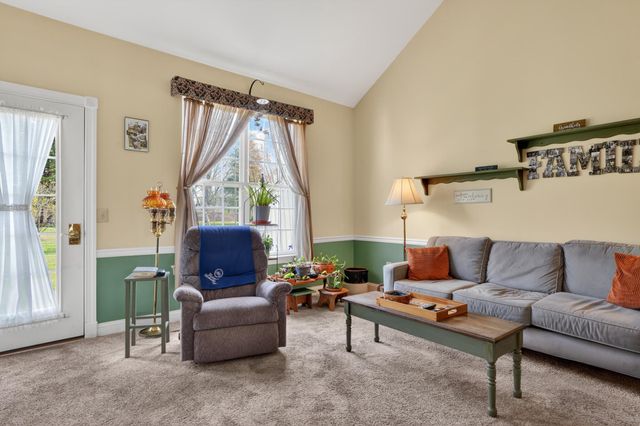134 DEVONSHIRE WAY, Sellersville, PA 18960