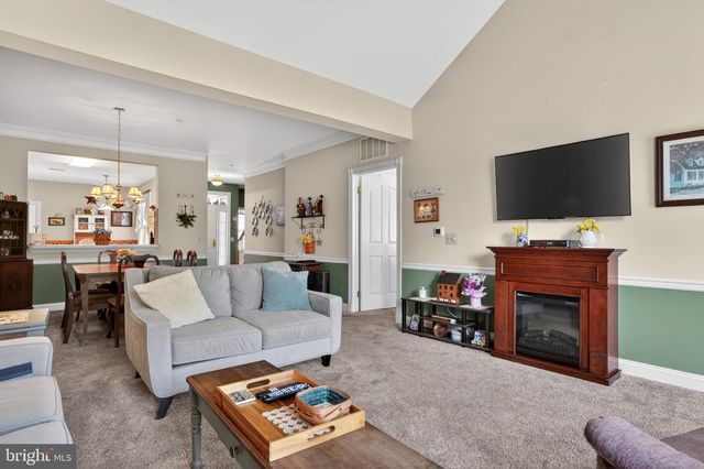 134 DEVONSHIRE WAY, Sellersville, PA 18960