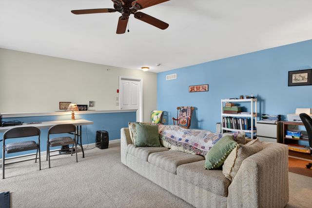 134 DEVONSHIRE WAY, Sellersville, PA 18960