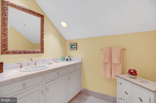 373 CRAIG RD, Greencastle, PA 17225