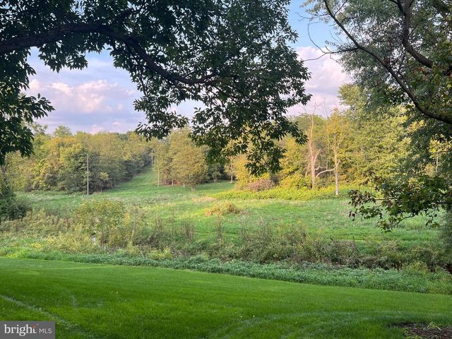 373 CRAIG RD, Greencastle, PA 17225