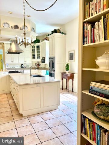 373 CRAIG RD, Greencastle, PA 17225