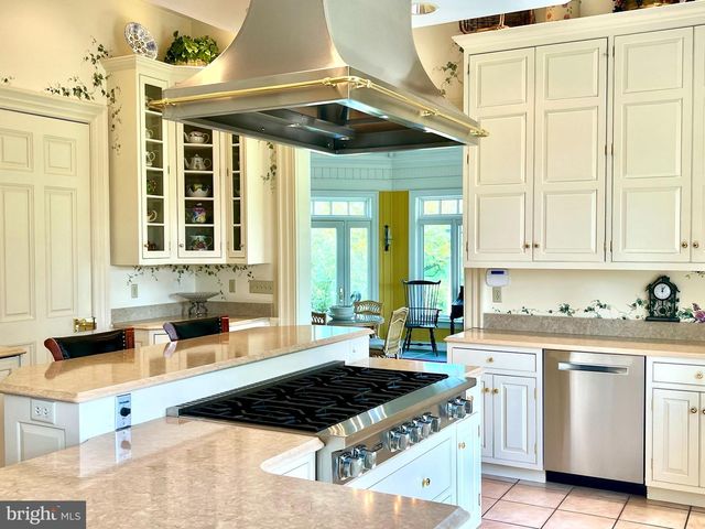 373 CRAIG RD, Greencastle, PA 17225