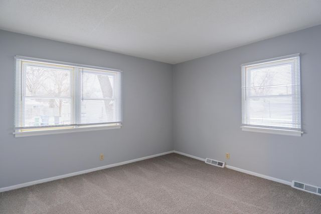 5048 Girard Ave N, Minneapolis, MN 55430