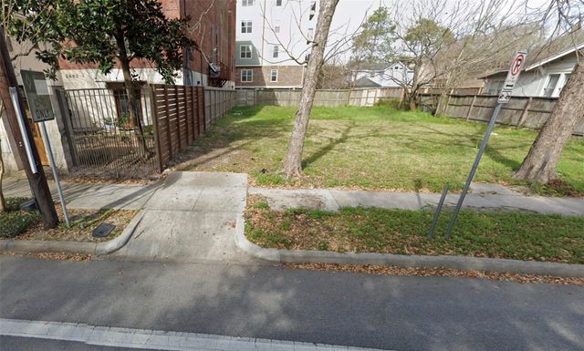 2805 Houston Avenue, Houston, TX 77009