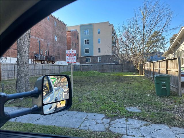 2805 Houston Avenue, Houston, TX 77009