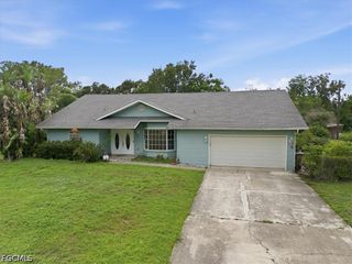 115 Robert AVE, Lehigh Acres, FL 33936