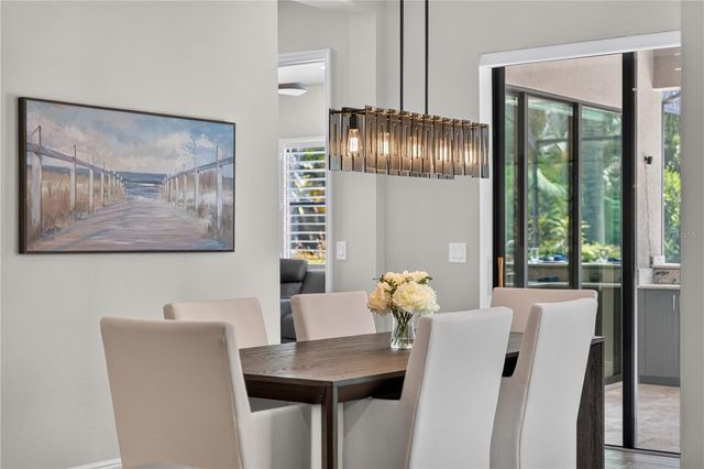8276 LARKSPUR CIRCLE, Sarasota, FL 34241