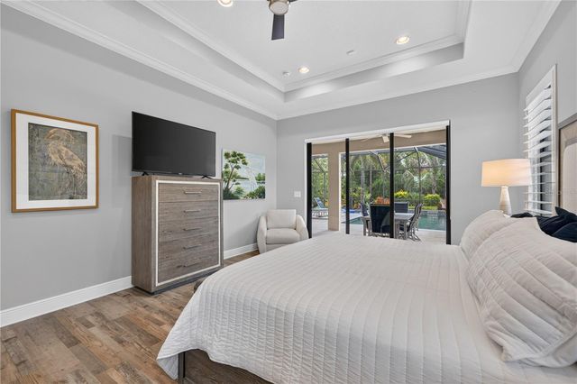 8276 LARKSPUR CIRCLE, Sarasota, FL 34241