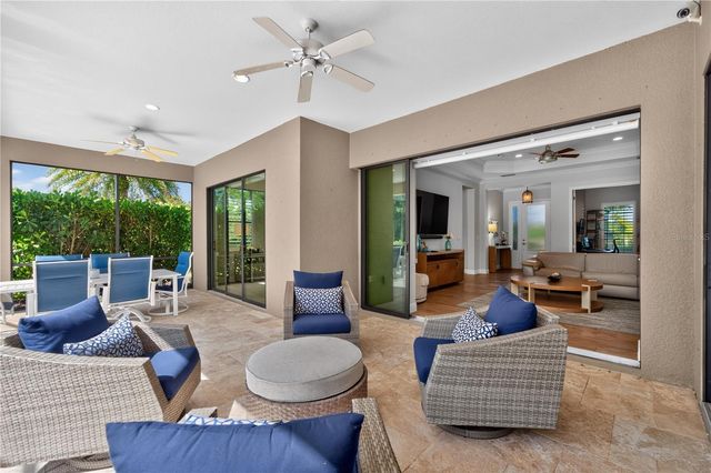 8276 LARKSPUR CIRCLE, Sarasota, FL 34241