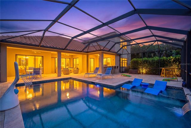 8276 LARKSPUR CIRCLE, Sarasota, FL 34241
