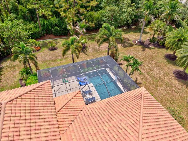 8276 LARKSPUR CIRCLE, Sarasota, FL 34241