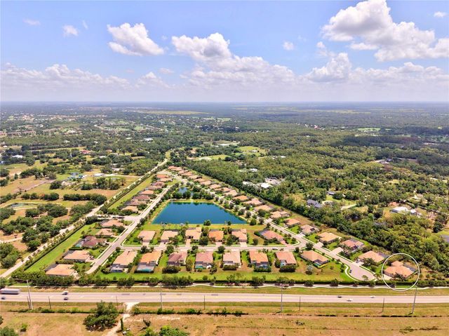 8276 LARKSPUR CIRCLE, Sarasota, FL 34241
