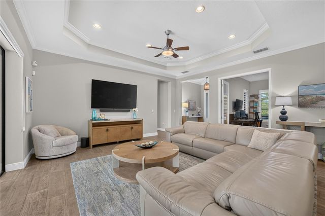 8276 LARKSPUR CIRCLE, Sarasota, FL 34241