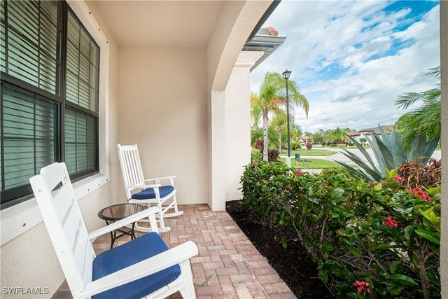 1654 Marton CT, Naples, FL 34113