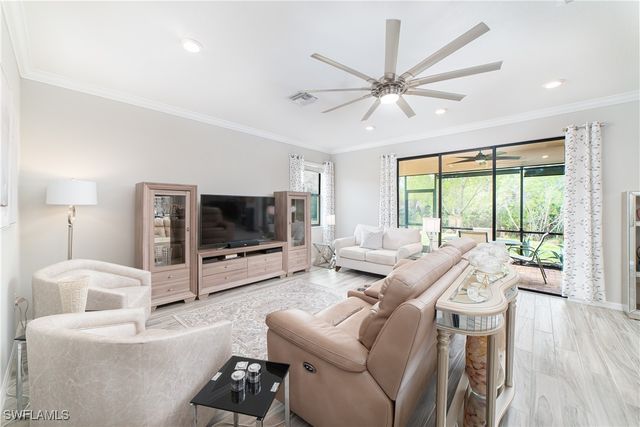 1654 Marton CT, Naples, FL 34113