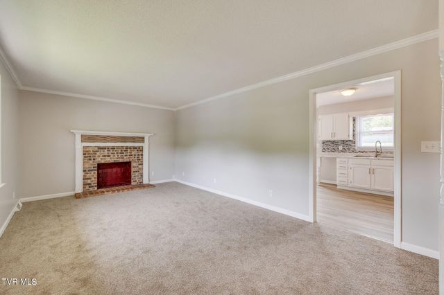 421 Mount Area Drive, Bristol, TN 37620