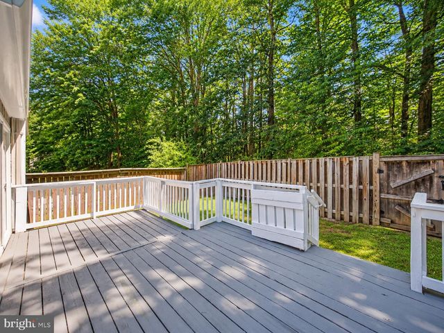 2240 SANIBEL DR, Reston, VA 20191
