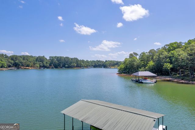 174 Rosewood Circle, Hartwell, GA 30643