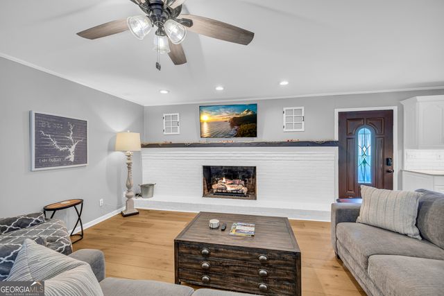 174 Rosewood Circle, Hartwell, GA 30643