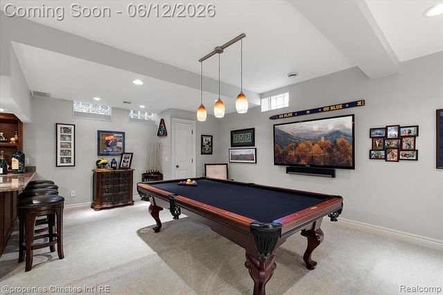 352 S Glenhurst Drive, Birmingham, MI 48009