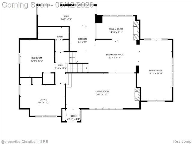 352 S Glenhurst Drive, Birmingham, MI 48009