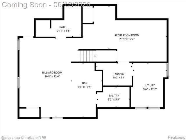 352 S Glenhurst Drive, Birmingham, MI 48009