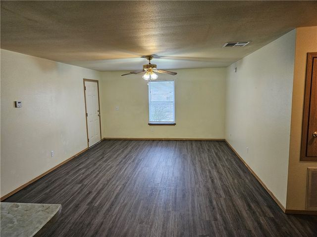 416 Sadie Lane, Centerton, AR 72719