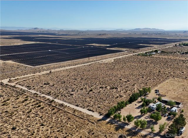 0 Corner Of Trotter Ave / Silver, Mojave, CA 93501