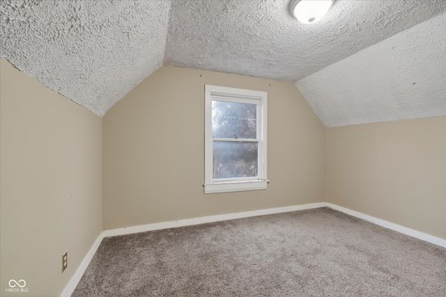 800 N Peru Street, Cicero, IN 46034