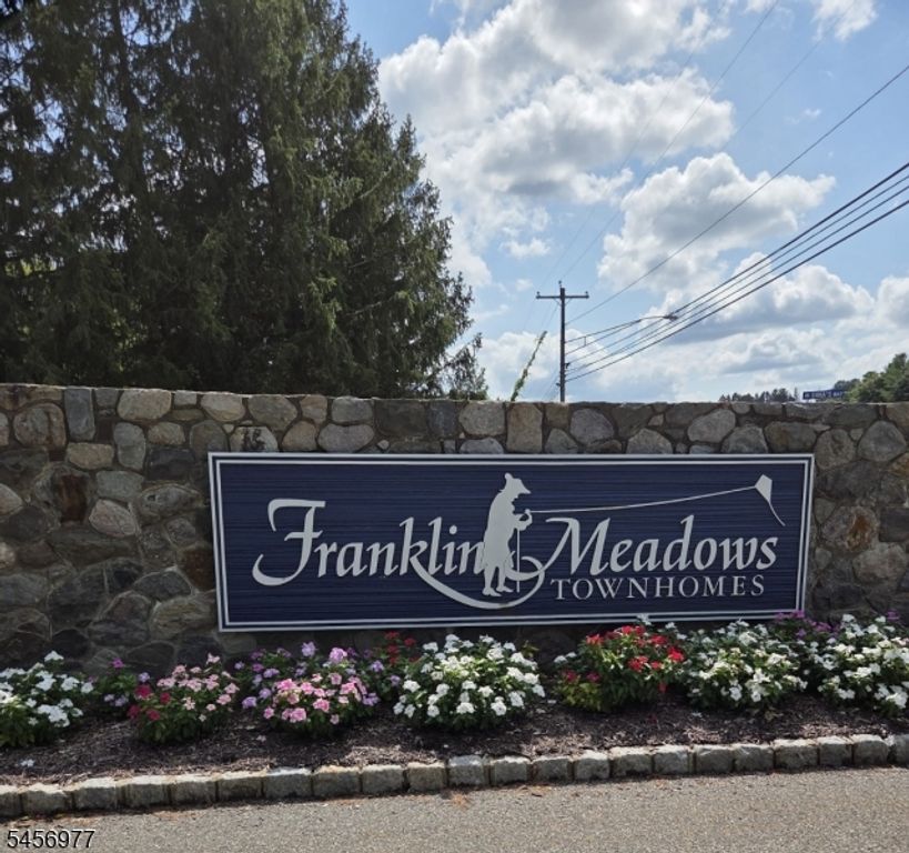 34 Ben Franklin Dr, Franklin Boro, NJ 07416 — exterior