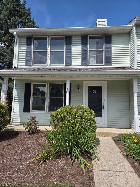 34 Ben Franklin Dr, Franklin Boro, NJ 07416 — photo 2