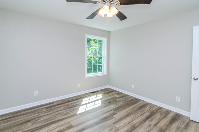321 E Woodford Street, Lawrenceburg, KY 40342