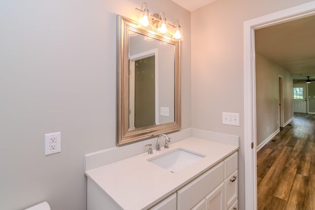 321 E Woodford Street, Lawrenceburg, KY 40342