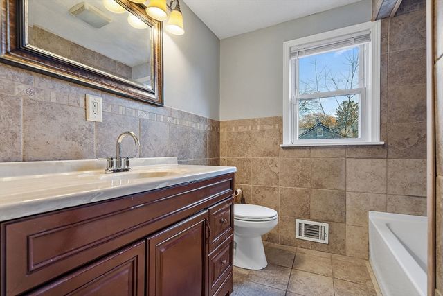 32 Violet St, Boston, MA 02126