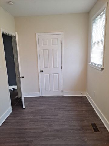 1100 GREEN ST, Norristown, PA 19401