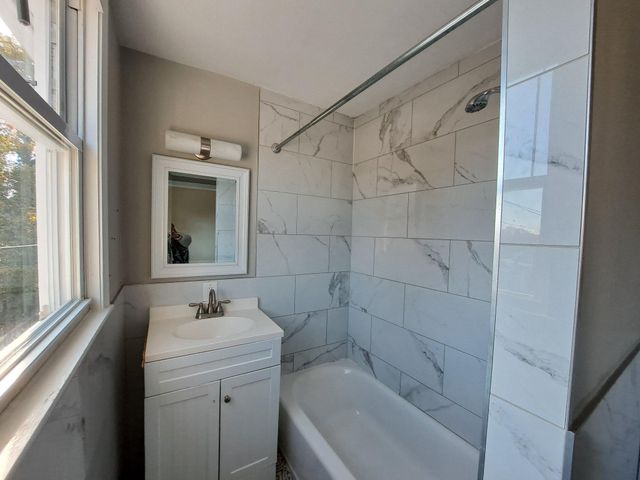 1100 GREEN ST, Norristown, PA 19401