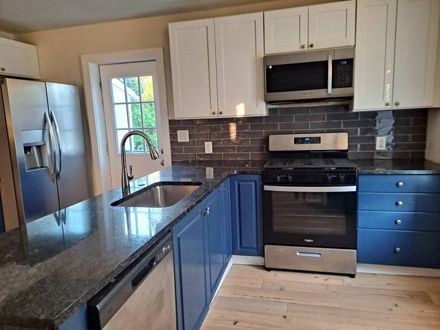 1100 GREEN ST, Norristown, PA 19401